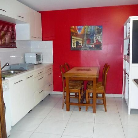Mas Des Sentes Petit T1 Apartment น็องส์-เลส์-แป็งส์ ภายนอก รูปภาพ