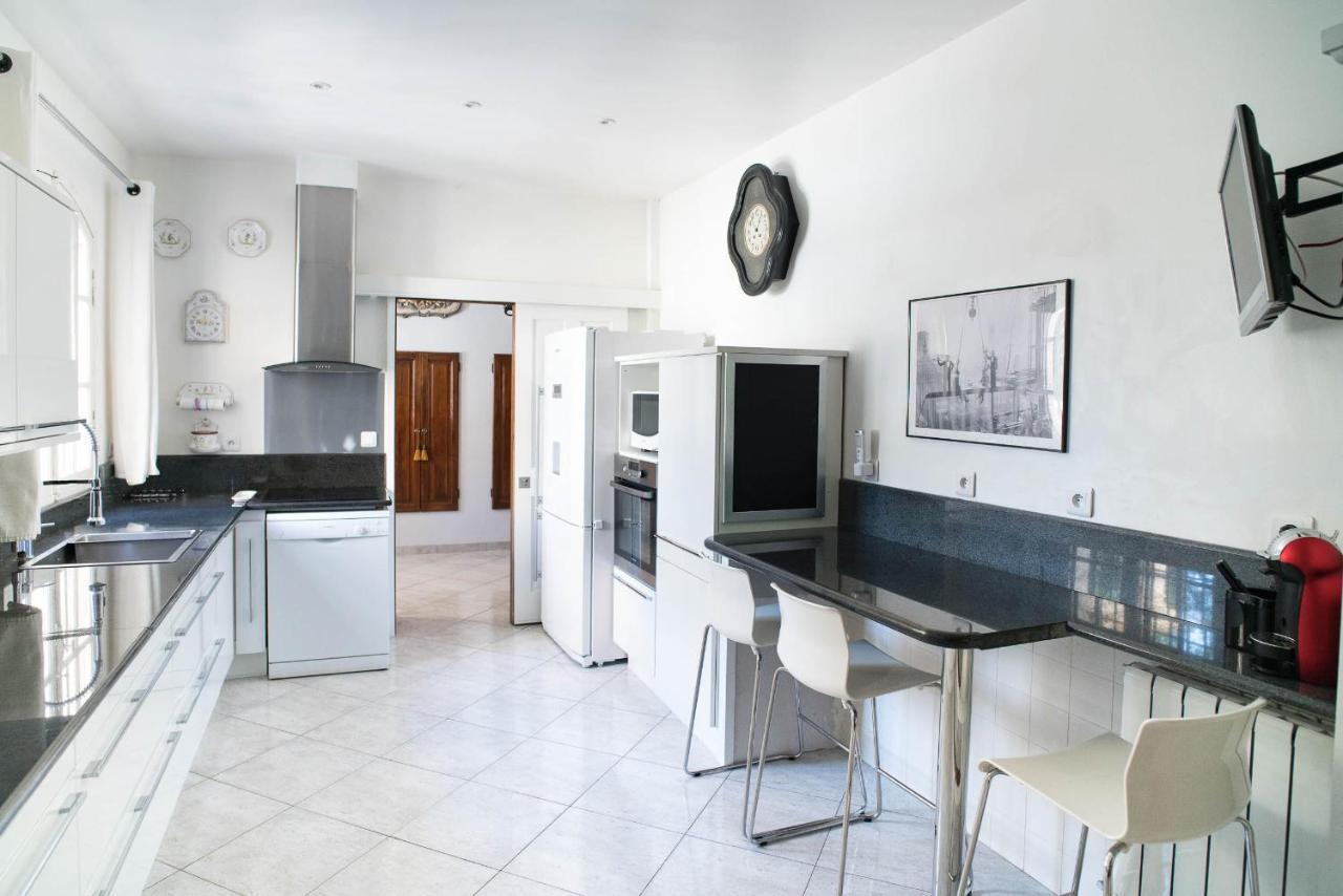 Mas Des Sentes Petit T1 Apartment น็องส์-เลส์-แป็งส์ ภายนอก รูปภาพ